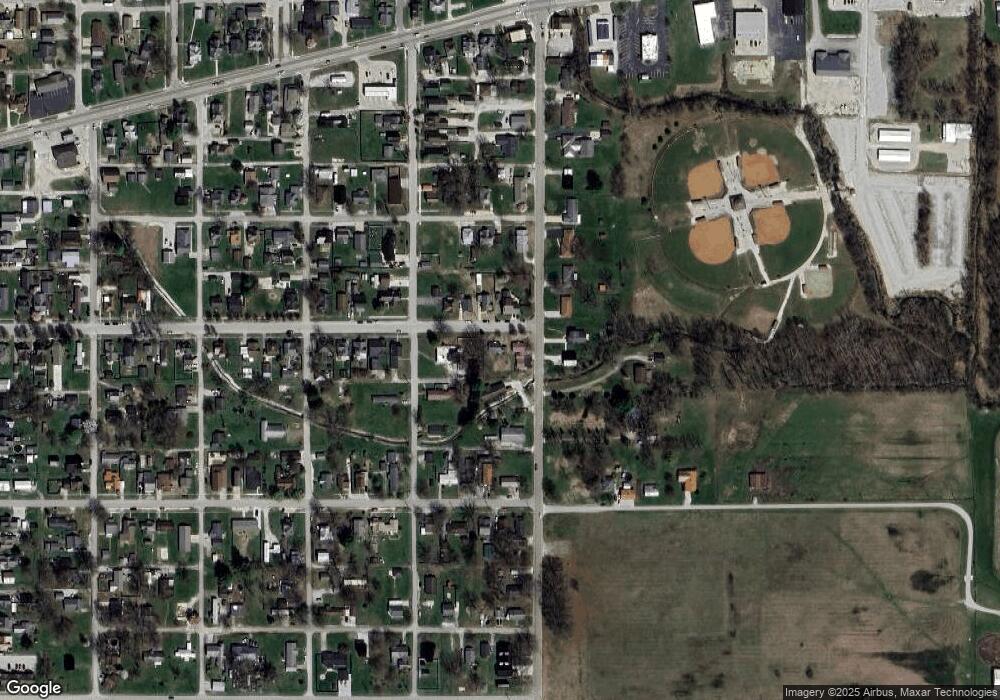 1179 E Vincennes St, Linton, IN 47441 - photo 1