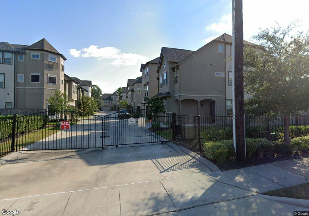 5119 W Lacey Garden Loop, Houston, TX 77018 - photo 1