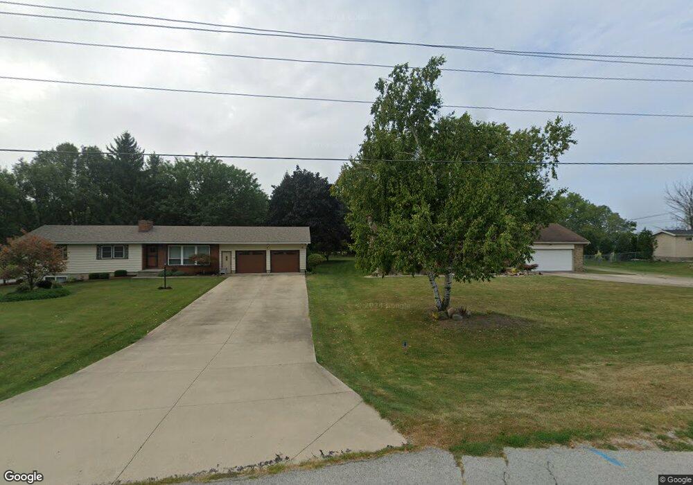 3272 Ada Rd, Lima, OH 45801 - photo 1