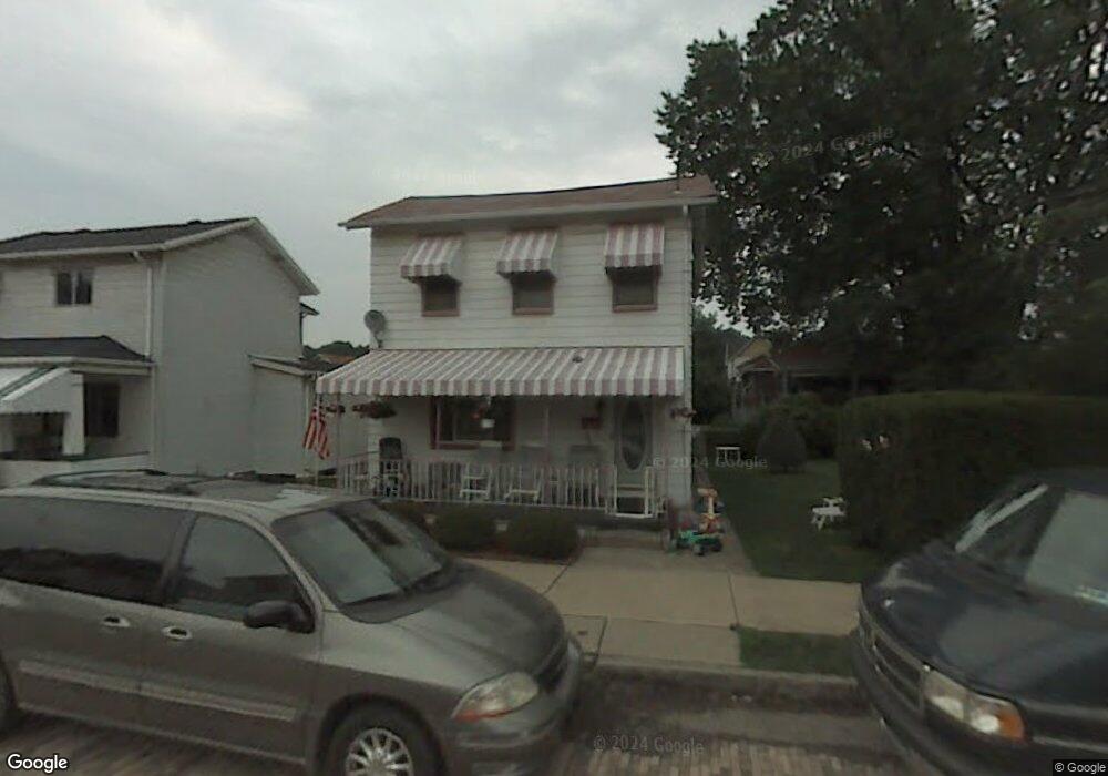 216 5th Ave, New Kensington, PA 15068 - photo 1