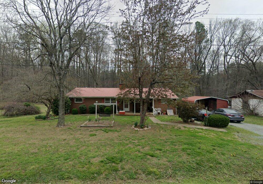 701 Hill St, Siler City, NC 27344 - photo 1