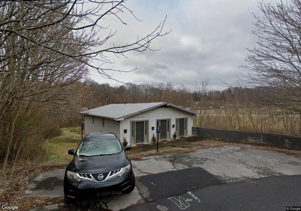 813 Rich Acres Rd, Johnson City, TN 37601 - photo 1