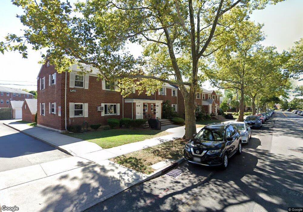 255-06 73rd Ave unit G-1, Glen Oaks, NY 11004 - photo 1