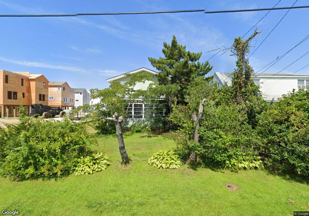 7 W 17th St, Barnegat Light, NJ 08006 - photo 1