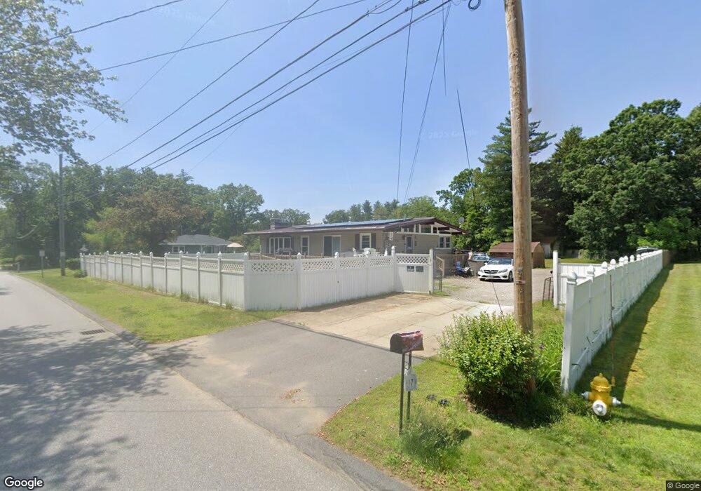 17 Currier Rd, MerriMacK, NH 03054 - photo 1