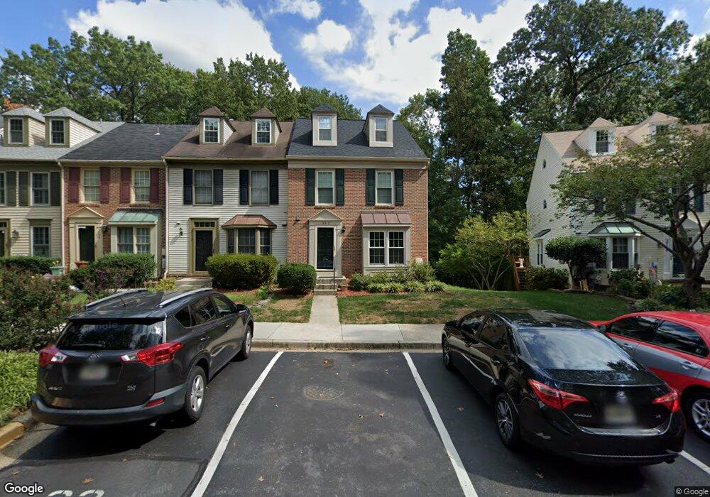 3712 Angelton Ct, Burtonsville, MD 20866 - photo 1