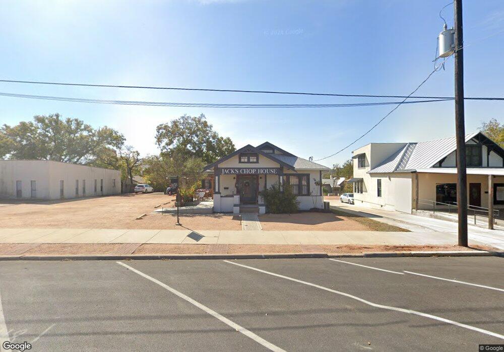 505 W Main St, Fredericksburg, TX 78624 - photo 1