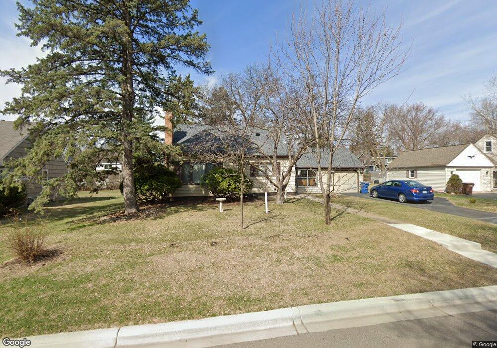 16213 Tonkaway Rd, Minnetonka, MN 55345 - photo 1