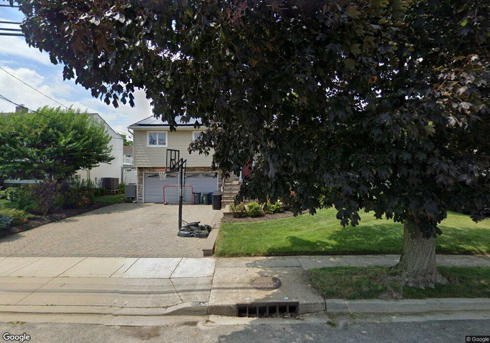 2083 Illona Ln, Merrick, NY 11566 - photo 1