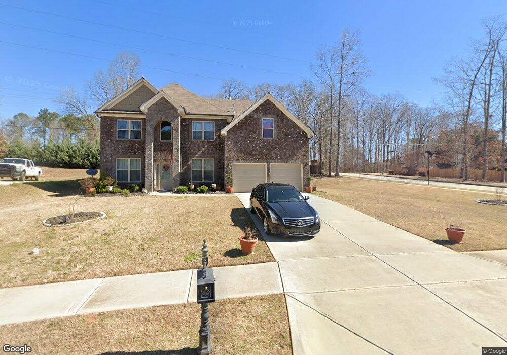 4952 Lynnonhall Ct unit 34, Lithonia, GA 30038 - photo 1