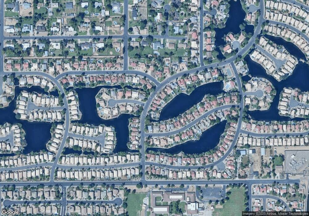 141 S Lakeview Blvd, Chandler, AZ 85225 - photo 1