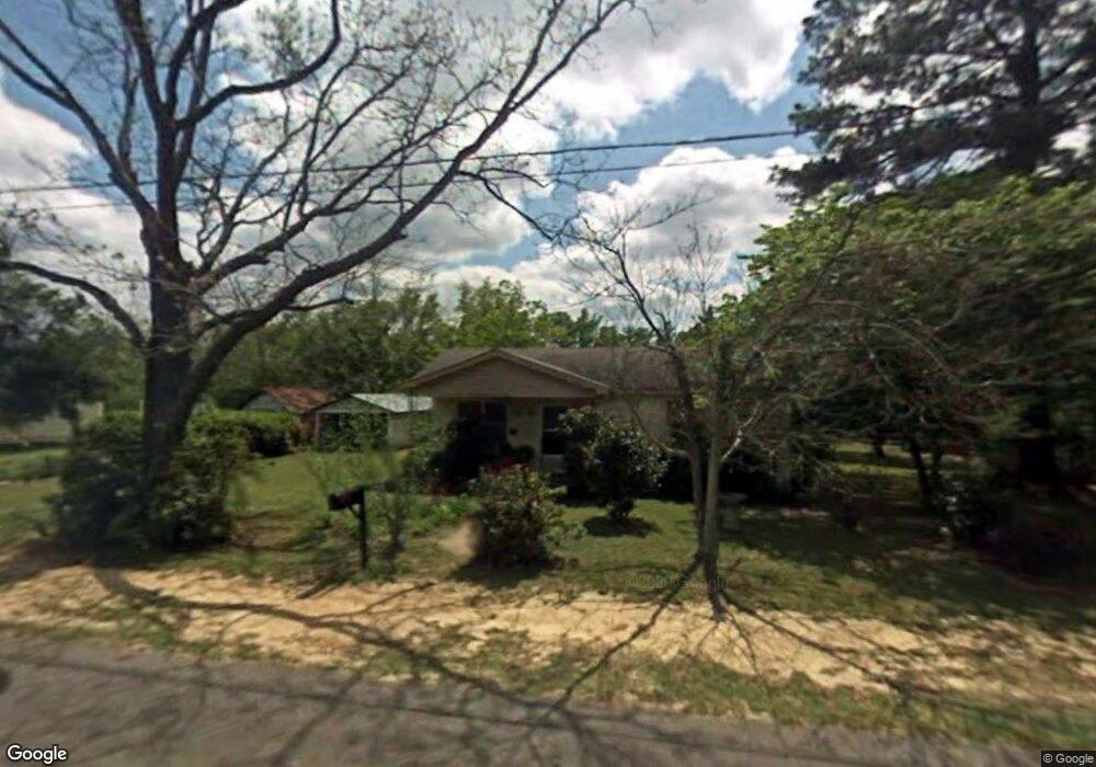 505 West Ave N, Broxton, GA 31519 - photo 1