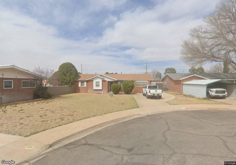 1204 Terry Ct, Hobbs, NM 88240 - photo 1