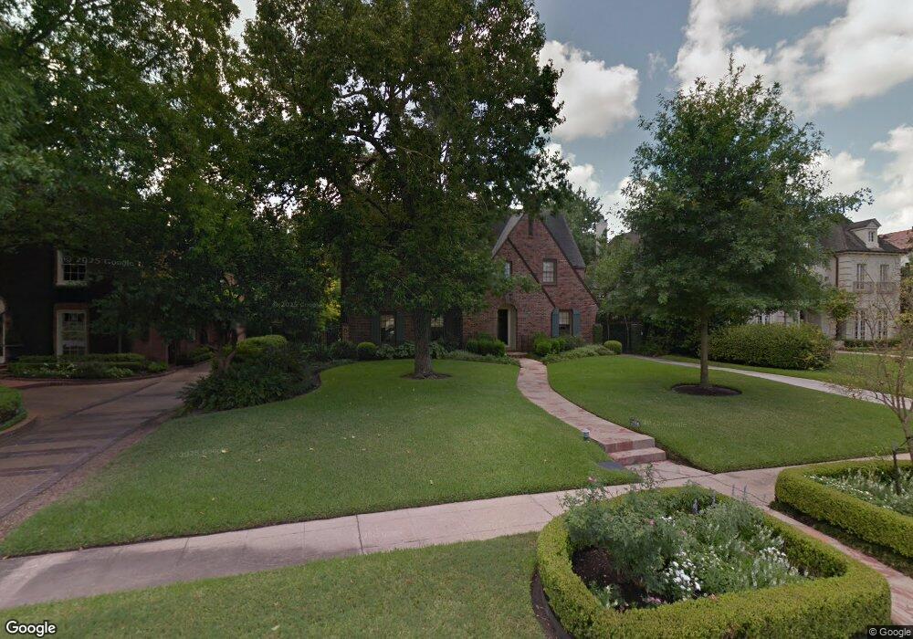 2935 Chevy Chase Dr, Houston, TX 77019 - photo 1