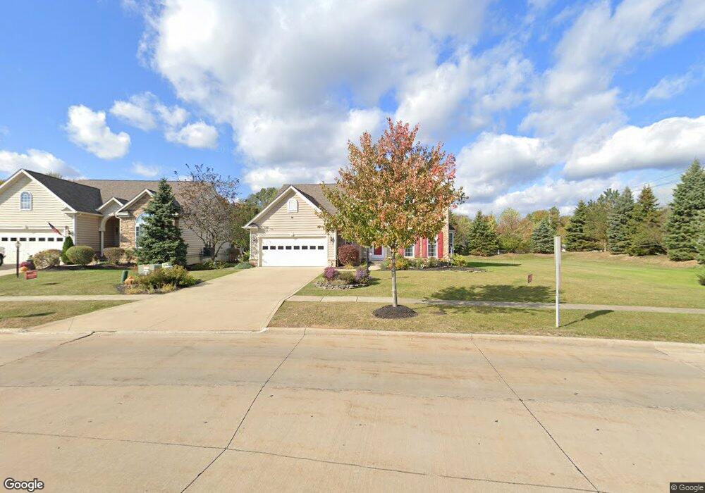 325 Sandstone Ridge Way, Berea, OH 44017 - photo 1