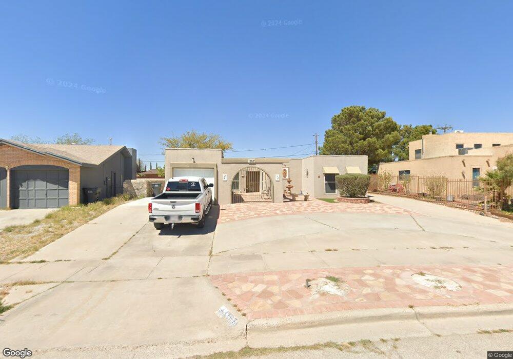 1707 Catham Cir, Horizon City, TX 79928 - photo 1