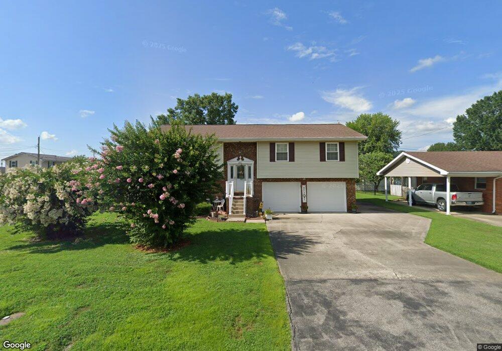1491 S Calumet Dr, Worthington, KY 41183 - photo 1