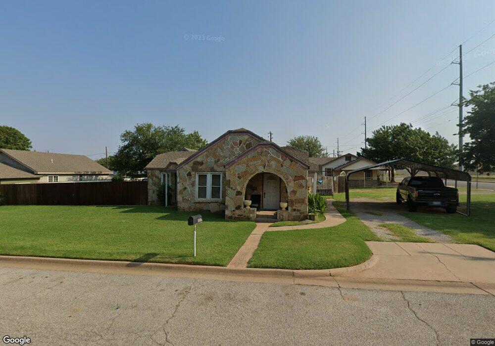 1202 33rd St, Wichita Falls, TX 76302 - photo 1