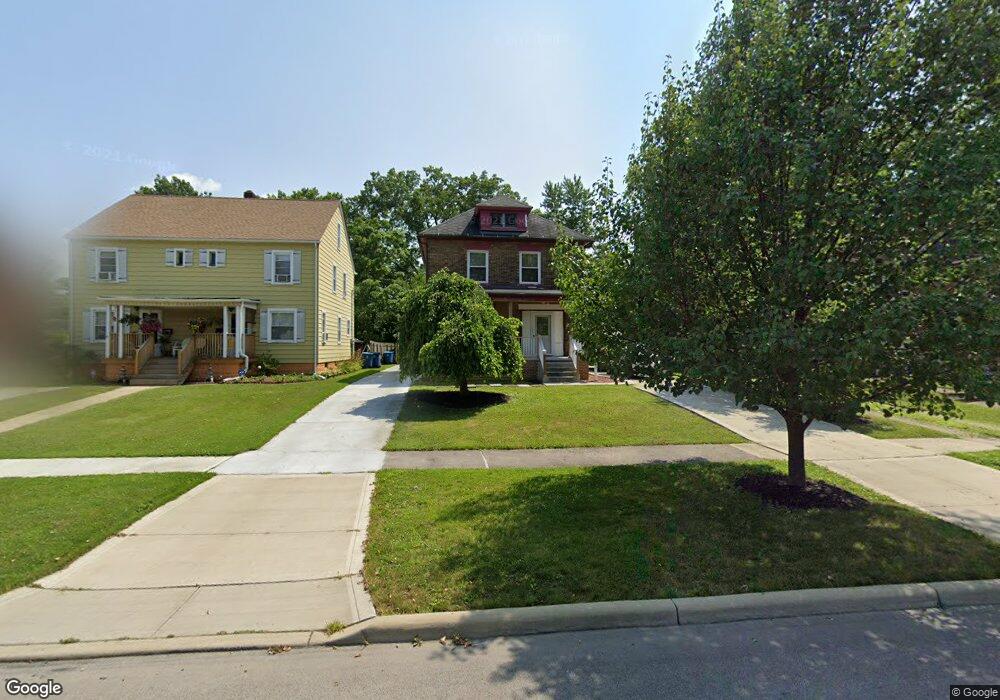 2032 E 30th St, Lorain, OH 44055 - photo 1