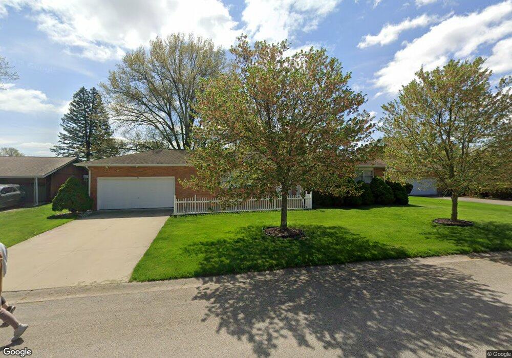 265 Southgate St, Lincoln, IL 62656 - photo 1