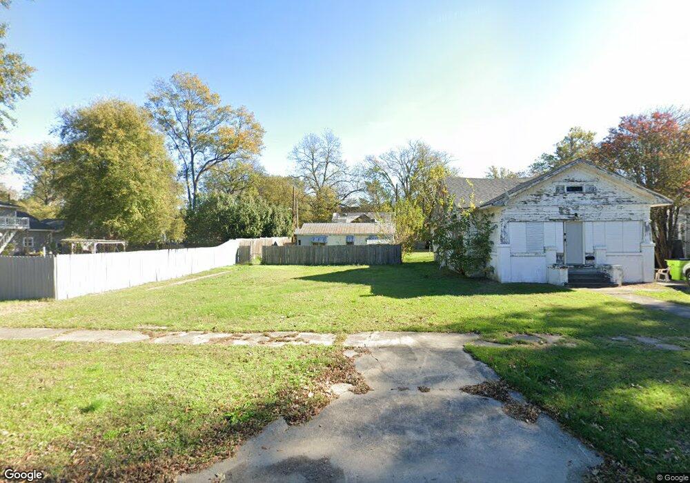 607 S College St, Stuttgart, AR 72160 - photo 1