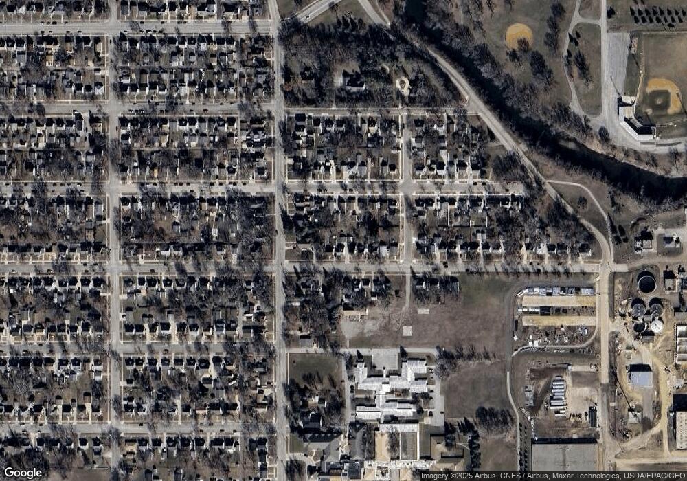 310 12th Ave SW, Austin, MN 55912 - photo 1