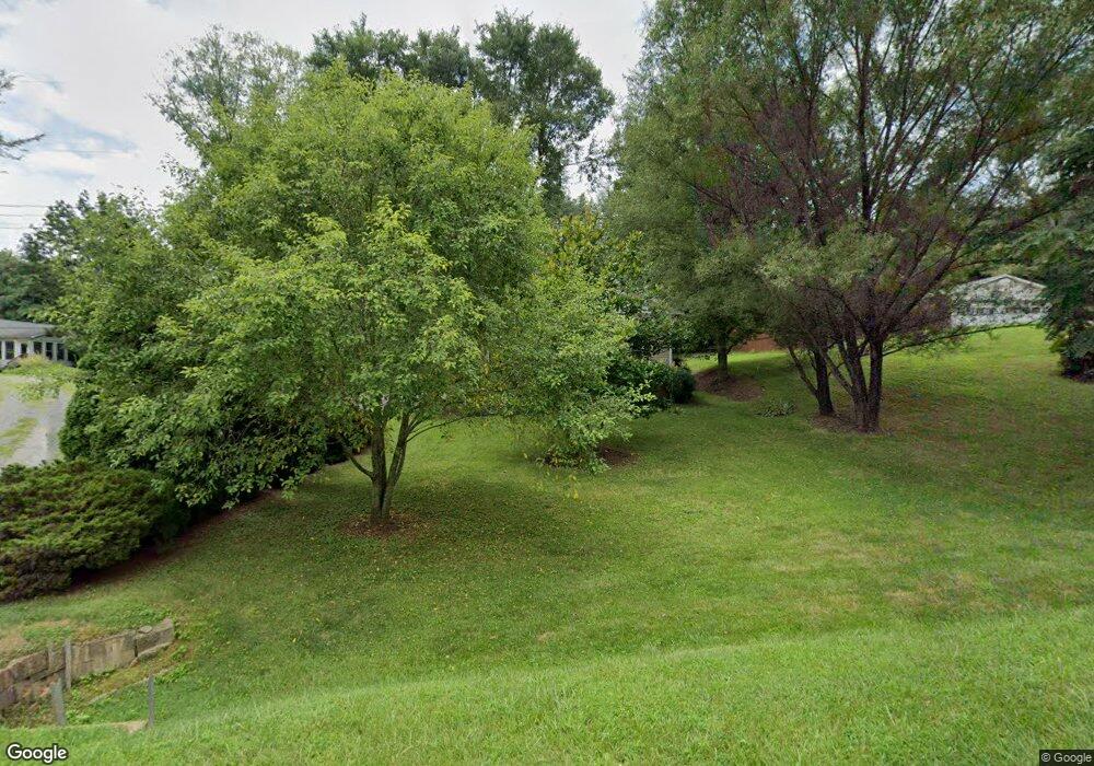 4 Lora Ln, Asheville, NC 28803 - photo 1