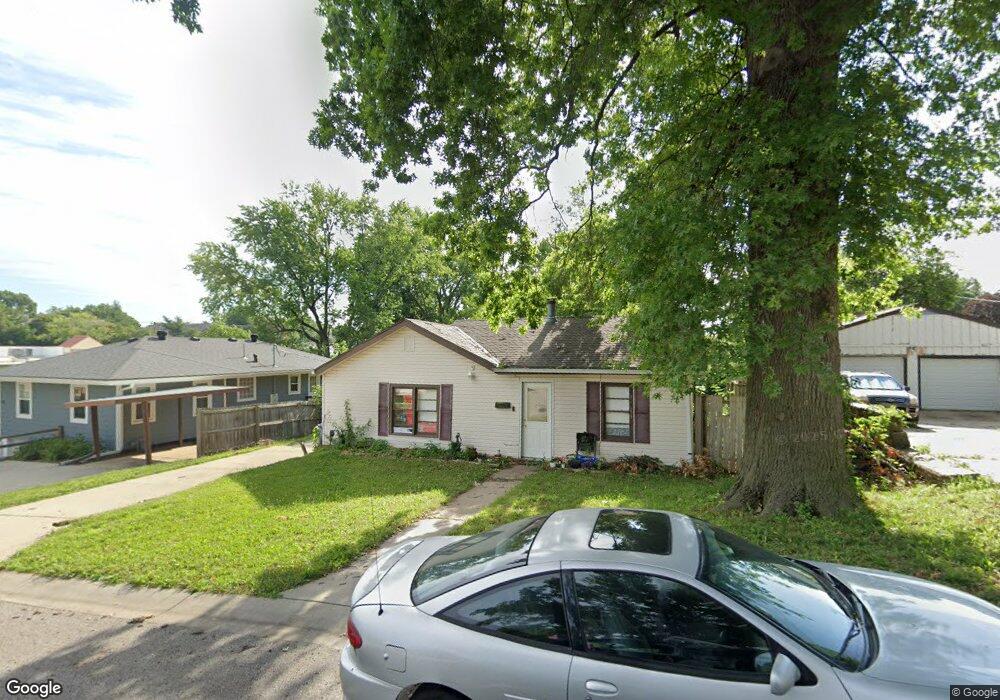 5917 Halsey St, Shawnee, KS 66216 - photo 1