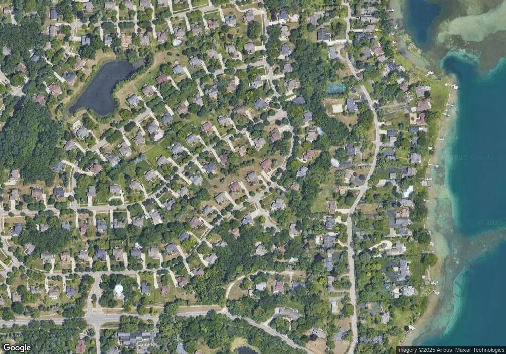 2816 West Bloomfield Oaks Dr, West Bloomfield, MI 48324 - photo 1