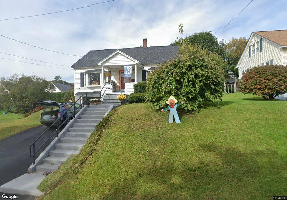 2 Cedar Ln, Adams, MA 01220 - photo 1