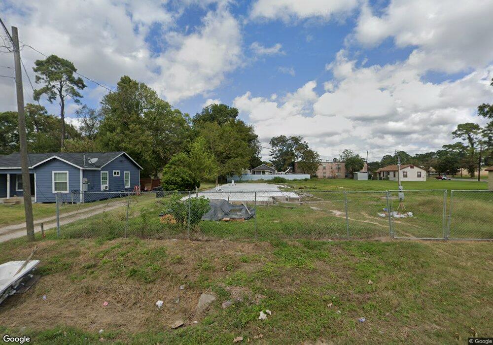 7011 Finch St, Houston, TX 77028 - photo 1