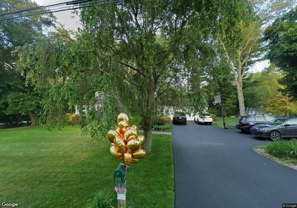 831 Walnut Hill Rd, Orange, CT 06477 - photo 1