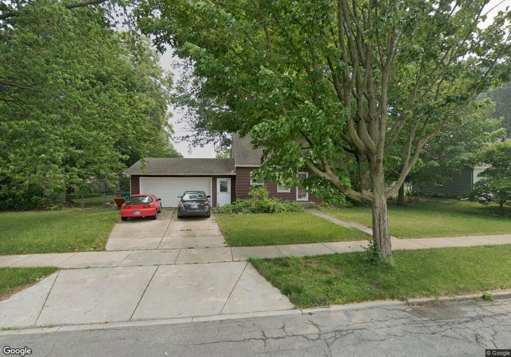 212 W Chestnut St, New Carlisle, IN 46552 - photo 1