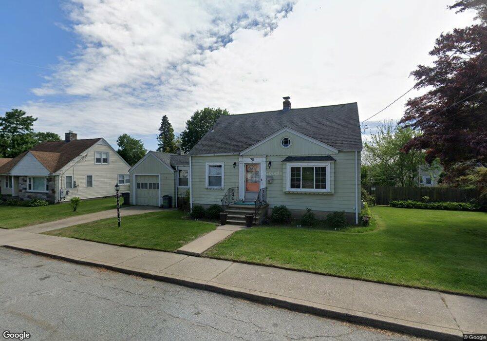 70 Curson St, West Warwick, RI 02893 - photo 1