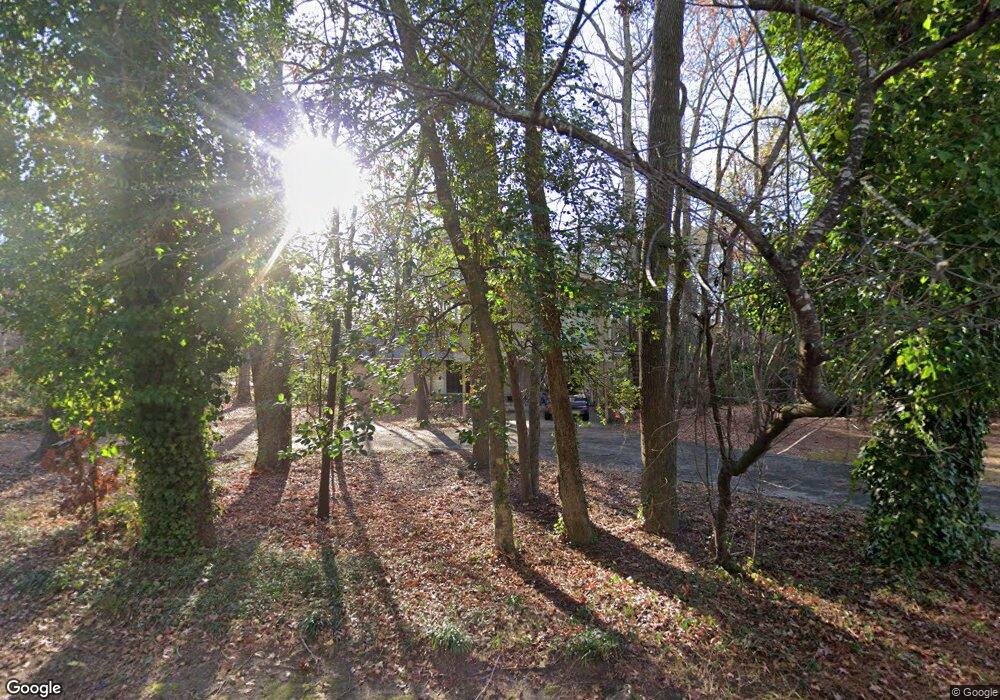 105 Farmbrook Rd, Fayetteville, NC 28303 - photo 1