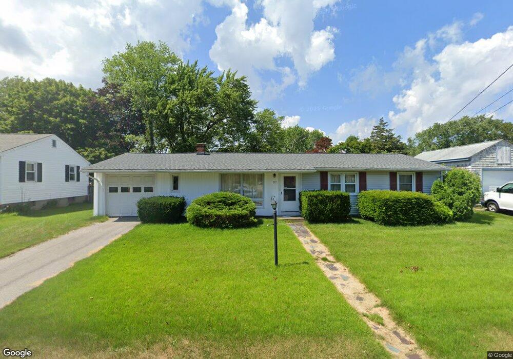 777 Church Ave, Warwick, RI 02889 - photo 1