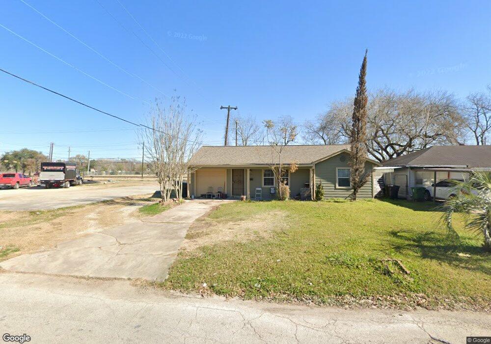 2827 Shady Park Dr, Houston, TX 77017 - photo 1