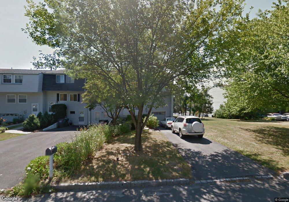 23 Red Barn Ln, Middletown, NY 10940 - photo 1