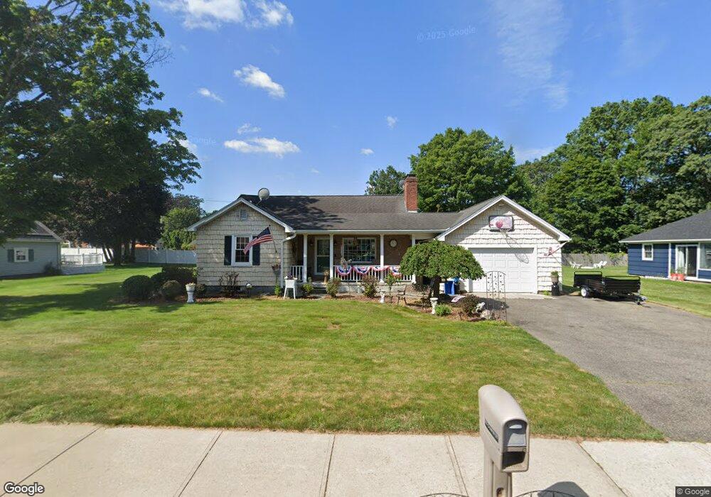 553 Chapin St, Ludlow, MA 01056 - photo 1