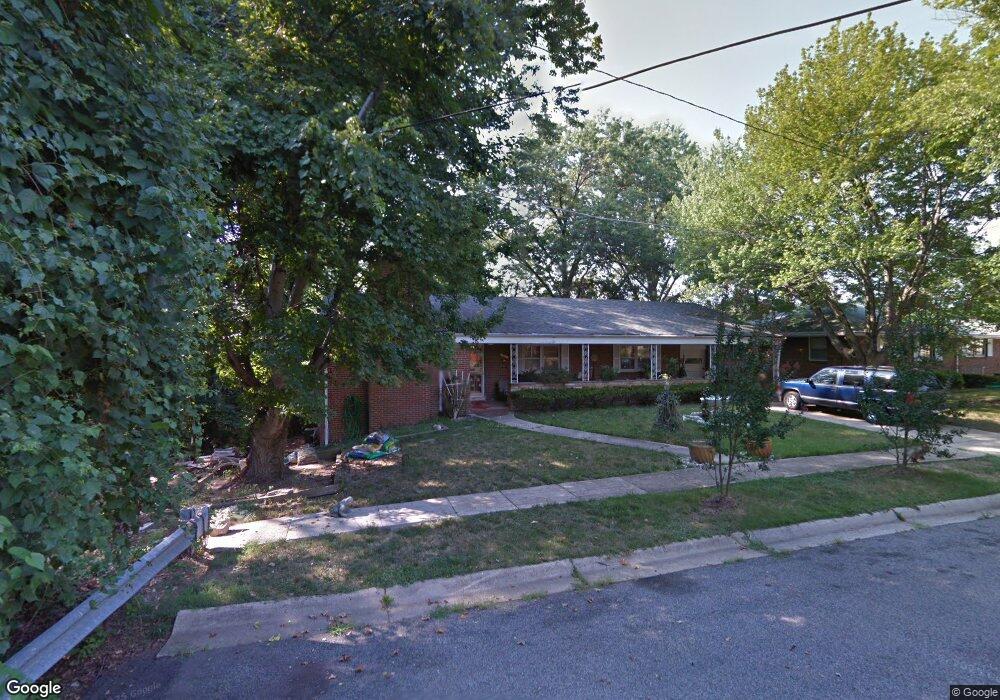 2002 Jameson St, Temple Hills, MD 20748 - photo 1