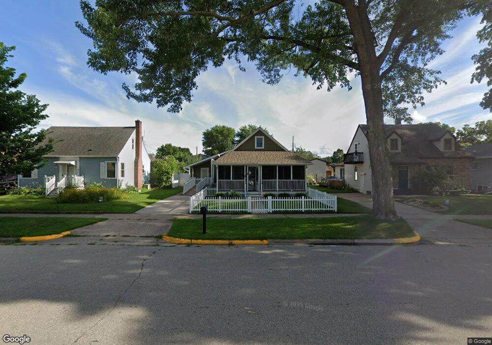 431 S 2nd St, La Crescent, MN 55947 - photo 1