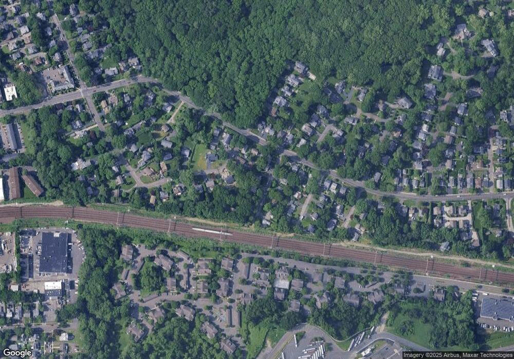 5 Catherine St, Darien, CT 06820 - photo 1