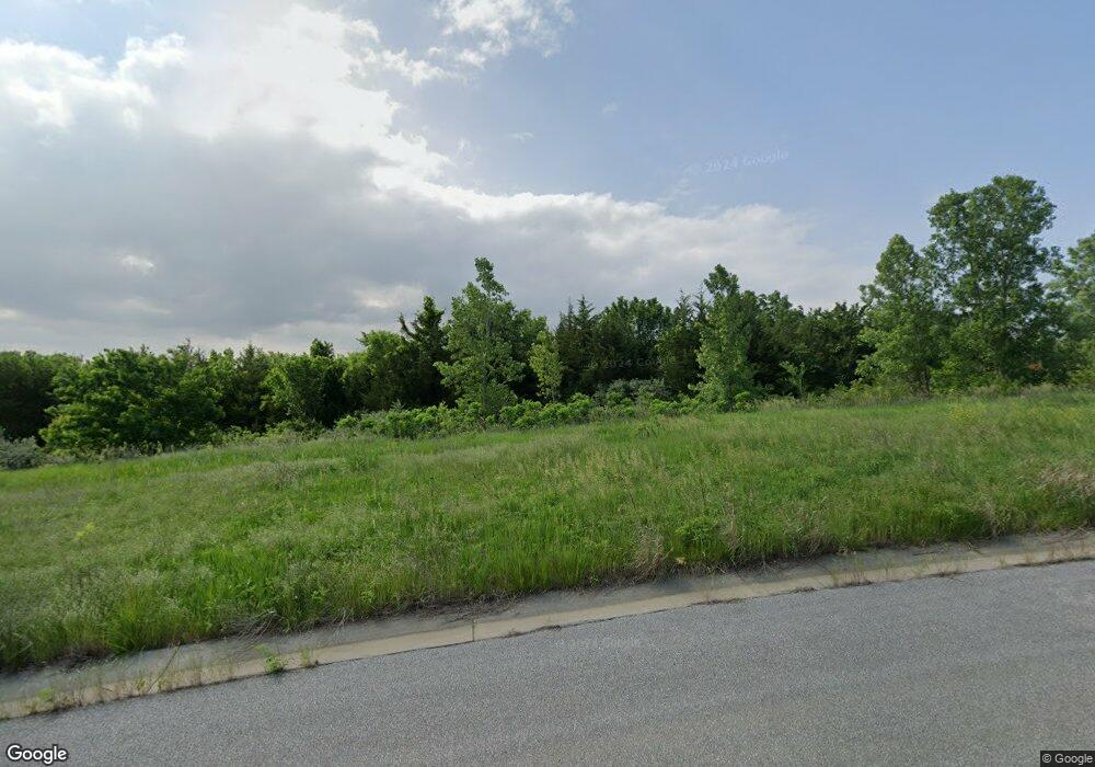 6529 SW 48th St, Topeka, KS 66610 - photo 1