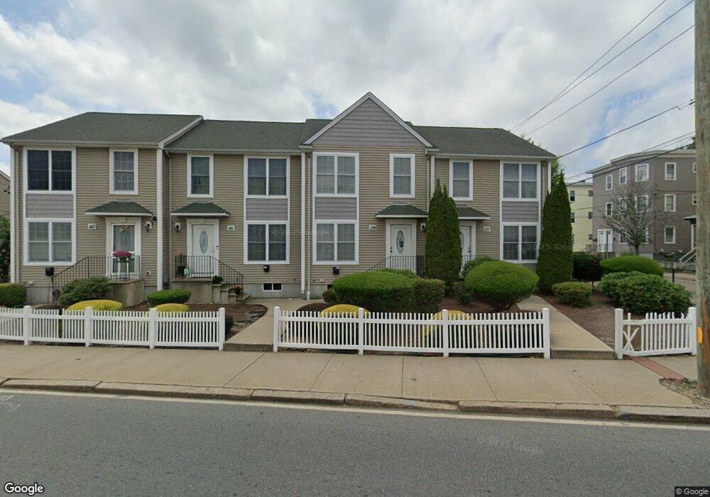 137 S Bend St unit 137, Pawtucket, RI 02860 - photo 1