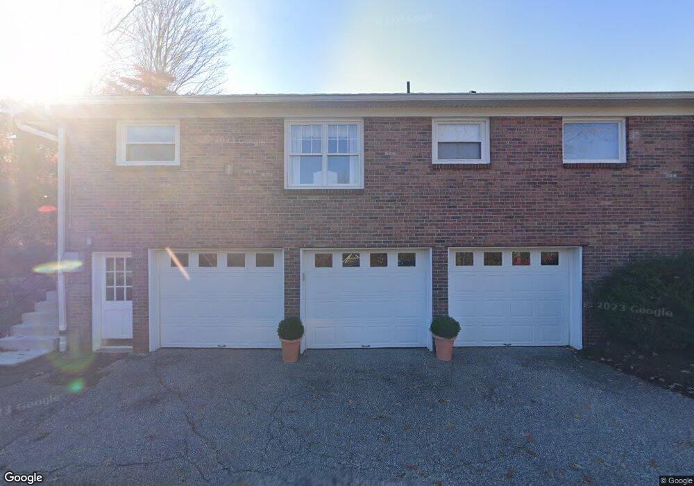 1 Arbor Dr, Brookfield, CT 06804 - photo 1