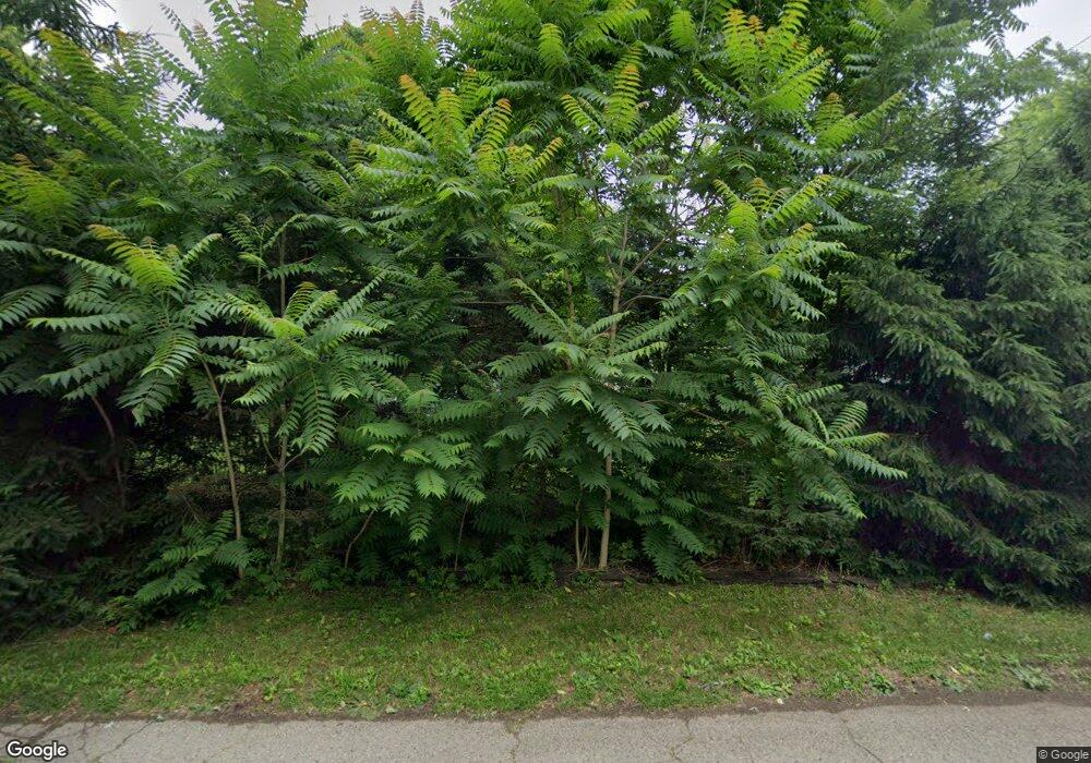 7681 Richardson Rd, West Bloomfield, MI 48323 - photo 1