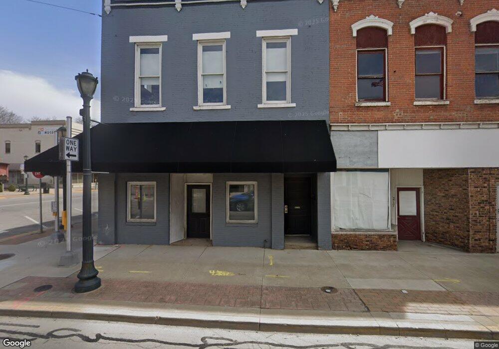 203 S Wabash St, Wabash, IN 46992 - photo 1