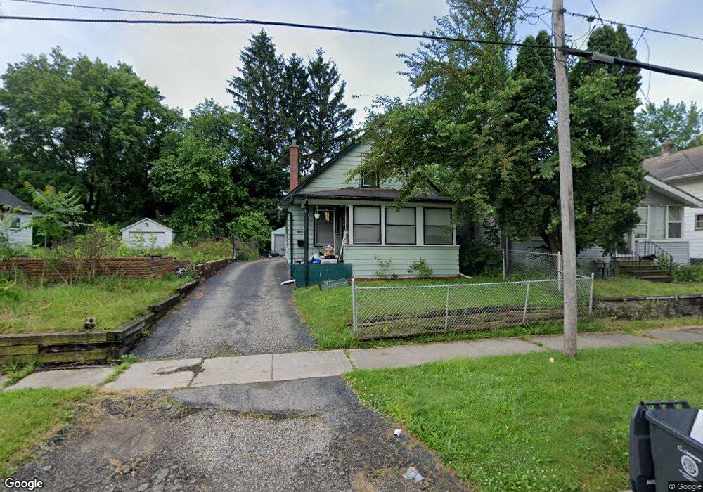 2108 Nebraska Ave, Flint, MI 48506 - photo 1