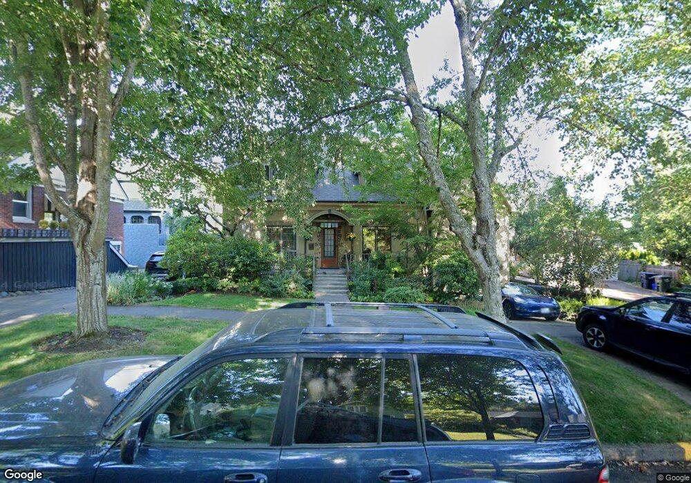 2032 Villard St, Eugene, OR 97403 - photo 1