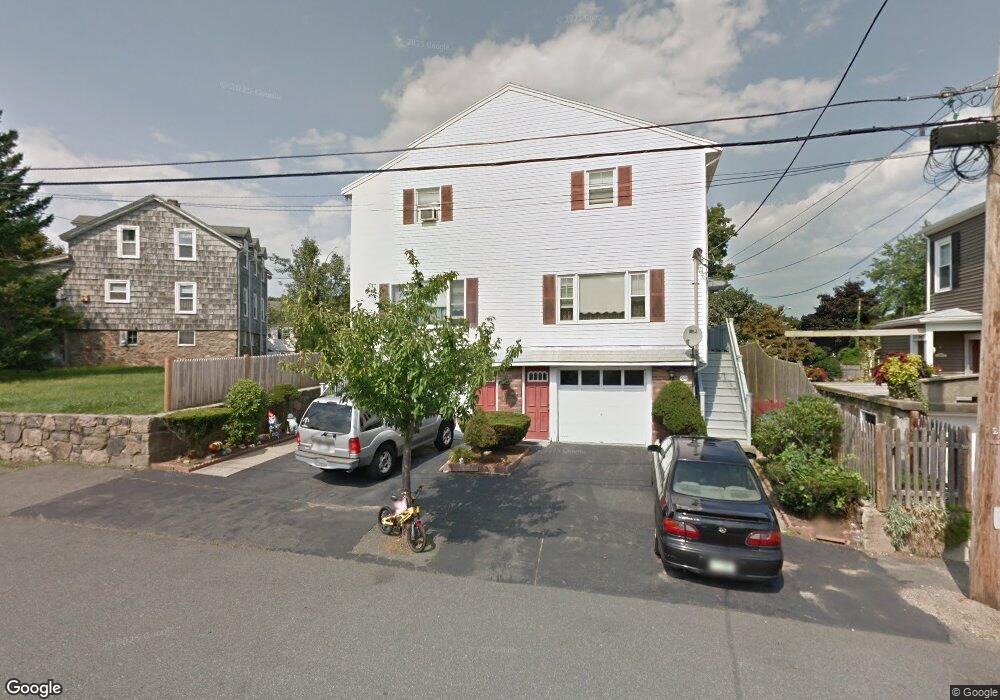 92 Eastman Ave unit A, Swampscott, MA 01907 - photo 1